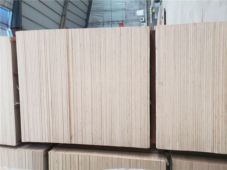 Melamine Plywood-Combi Core