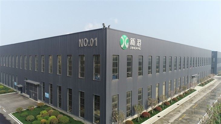 1250X2500mm Full Birch Core Anti-slip Film Coated Plywood/anti-slip Film Faced Plywood Truck Floor Dance Stage