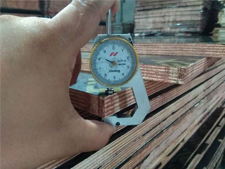 18mm Film Faced Plywood Factory in China