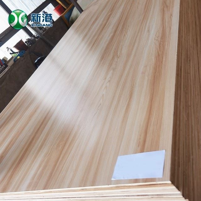 22mm Thickness Surface Wood Grain Melamine Paper High Strength Plywood For Furniture