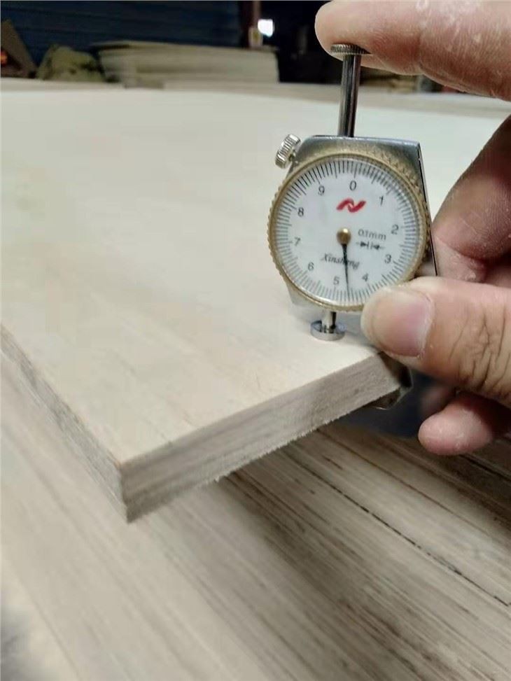 COMMERCIAL PLYWOOD PINE FACE FURNITURE USE
