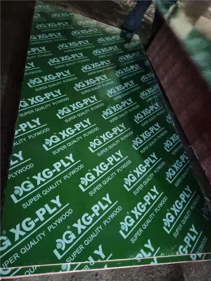 Green Film Plywood