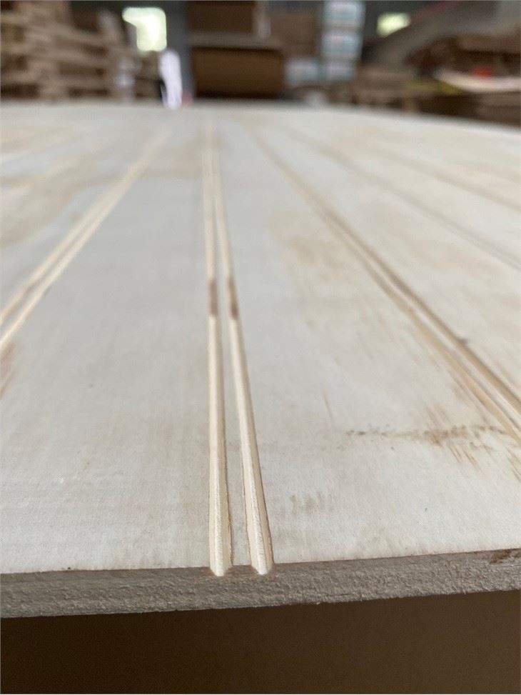Grooved Pine Plywood