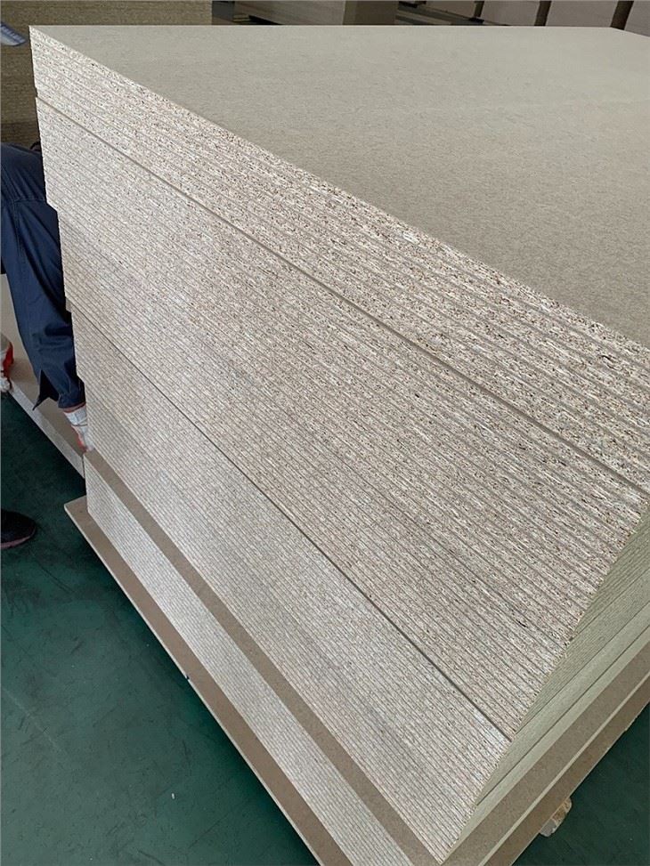 High-quality Full Pine Partical-board/Chipboard Factory Price