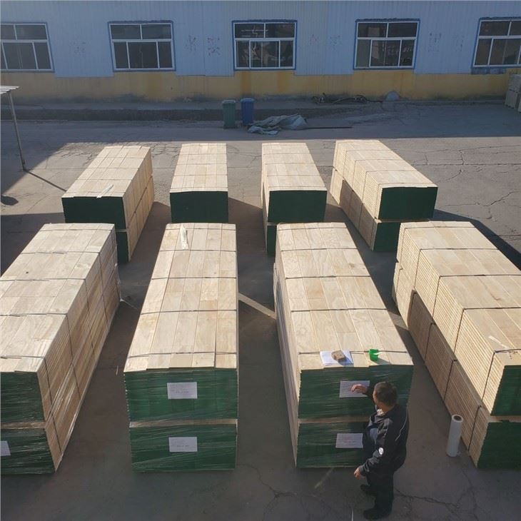 High Quality LVL Lumbe LVL Lumber For Roof Construction Wooden Pine Poplar LVL Timber