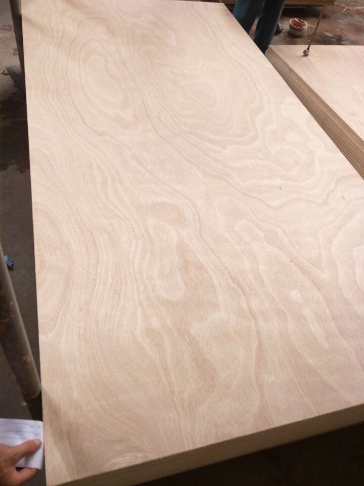 Hot Sale 18mm Bintangor Face/back Commercial Plywood Sheet Best
