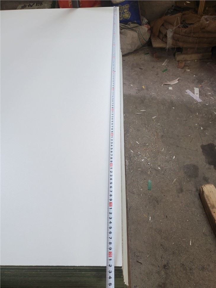 Melamine Laminated MDF Board