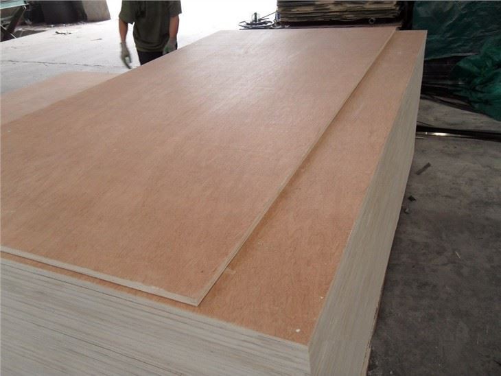 OKUME FACE/BACK COMMERCIAL PLYWOOD POPLAR CORE