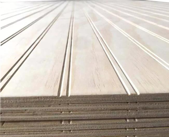 Pine Veneer V U W Grooved Plywood Slotted Plywood For Construction Decorative