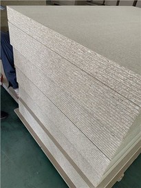 High-quality Full Pine Partical-board/Chipboard Factory Price