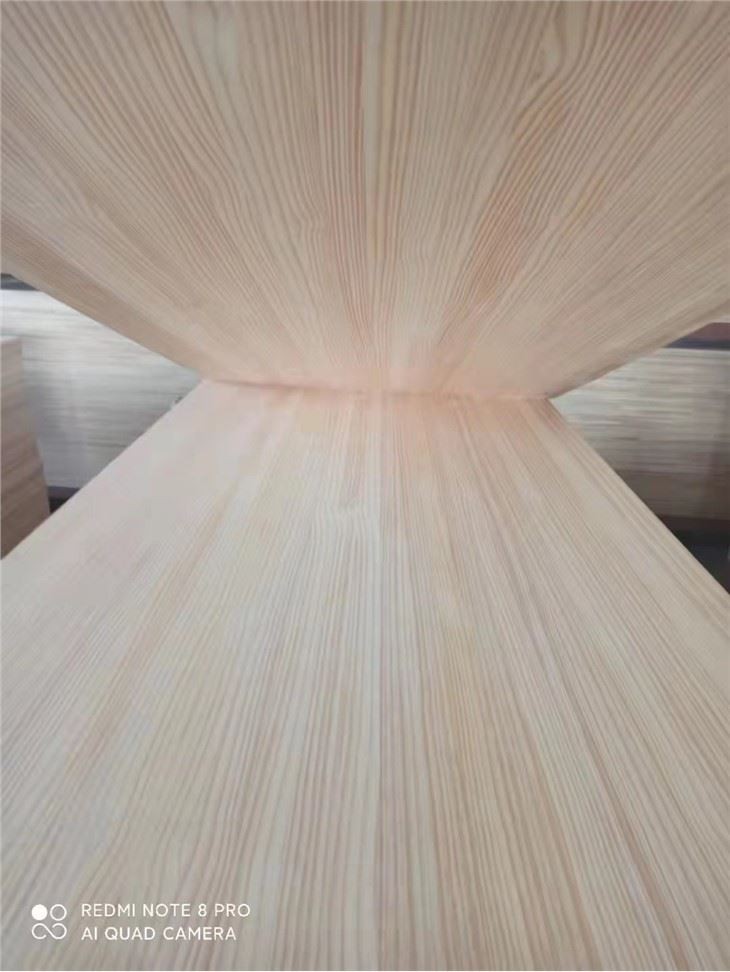 Staight Line Pine Board