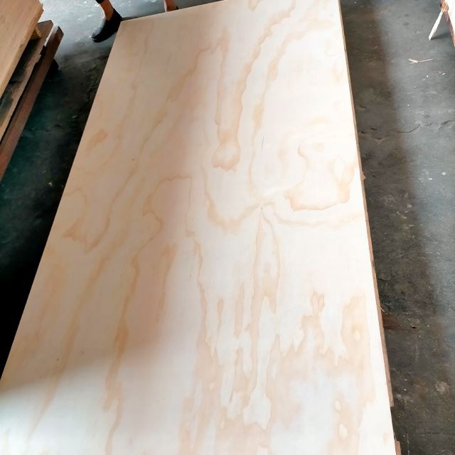 Various Of High Quality And Pine Plywood