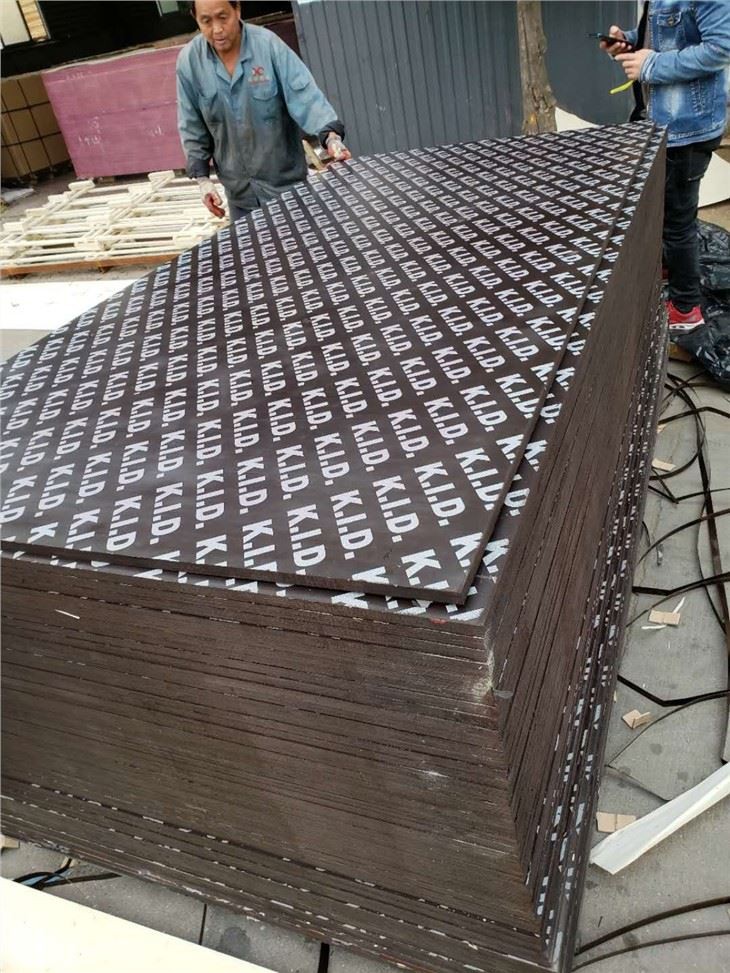 18mm High Quality Film Faced Plywood Supplier