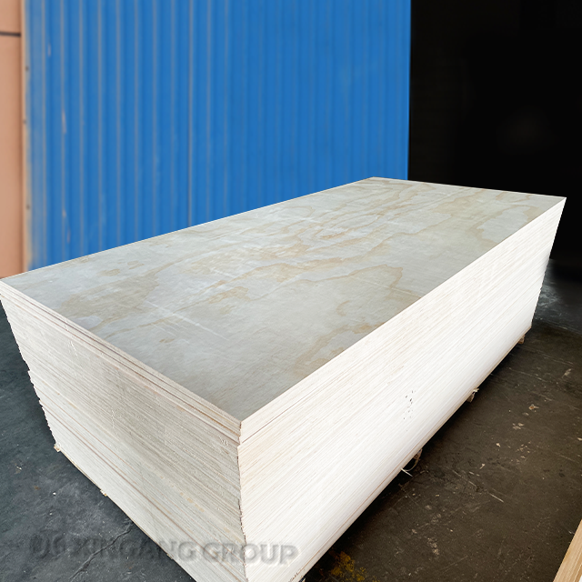 Construction Grade Pine Plywood