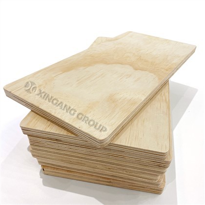 High Quality Pine Plywood Factory Price 3mm 6mm 9mm 12mm 15mm 18mm For Construction