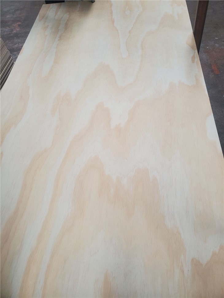 Structural Plywood Pine Face And Back Poplar Core High Quality Commercial Plywood