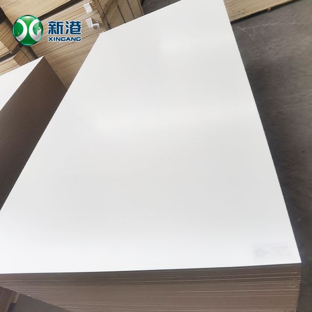 White Melamine Laminated MDF